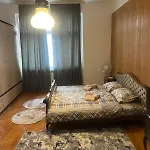 Dinas Apartment
